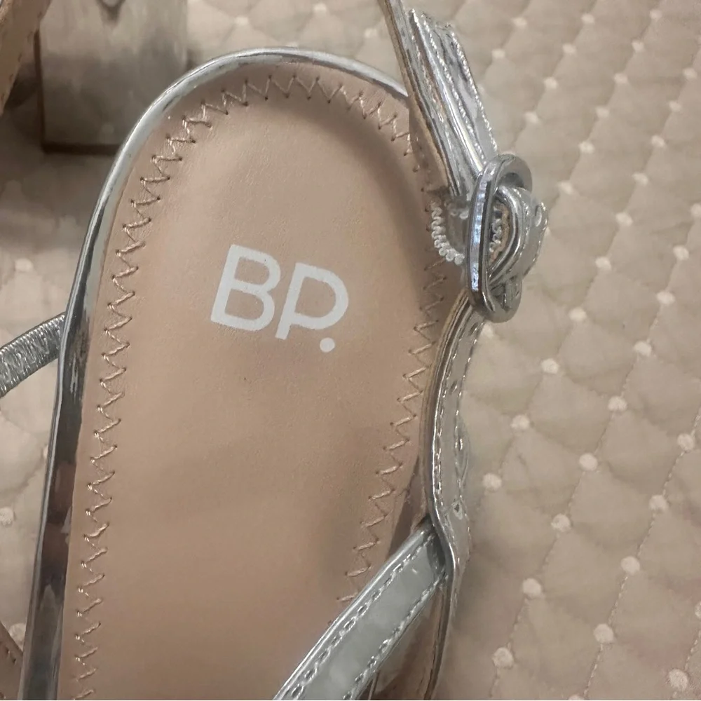 Silver Block Heel Sandals size 13M -used once! - Picture 6 of 7